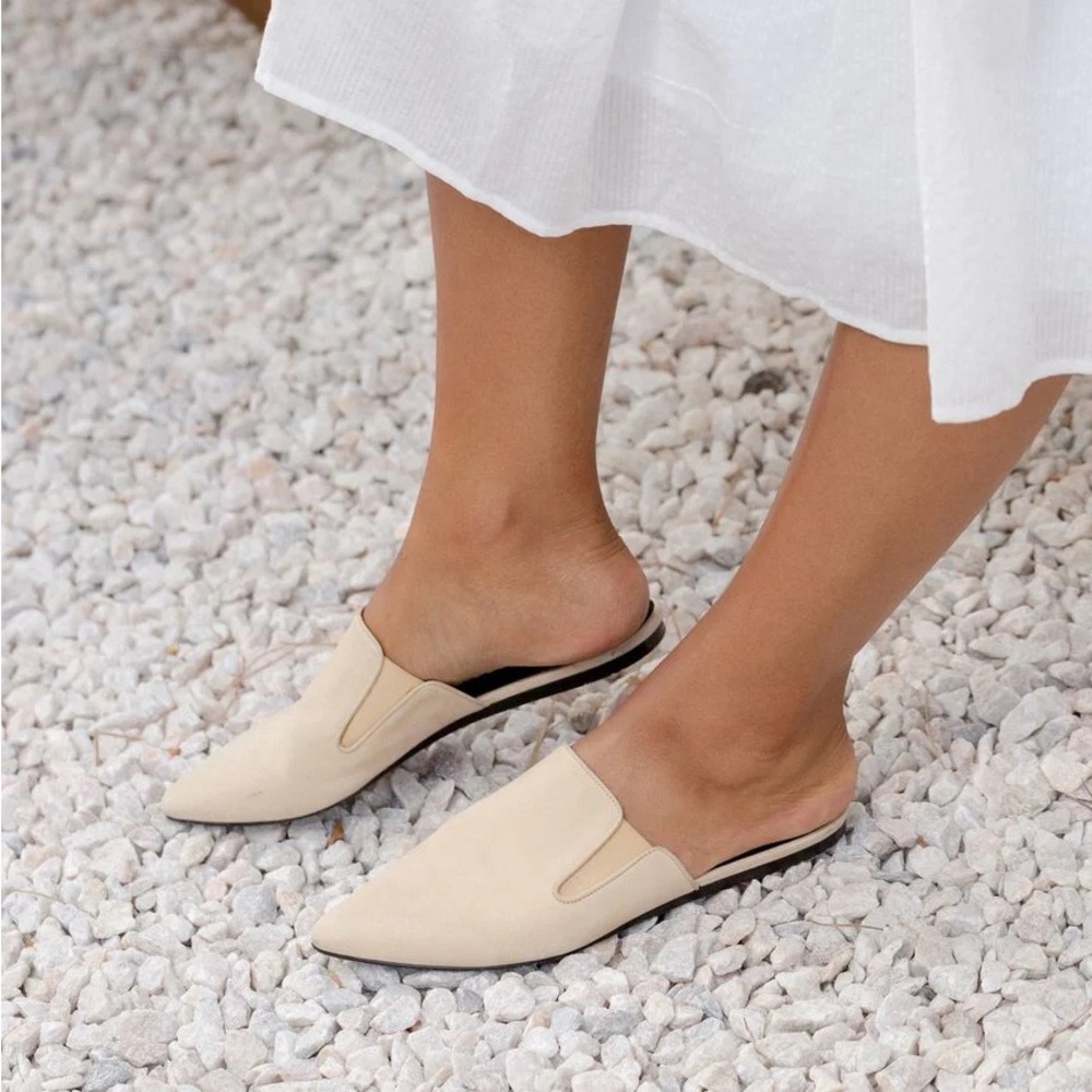 Oiled Leather Mule